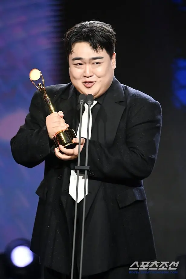선천적 근육병인 아이를 예뻐해 주시던 공익근무요원 선생님이 대세 개그맨이 되었습니다 (2)