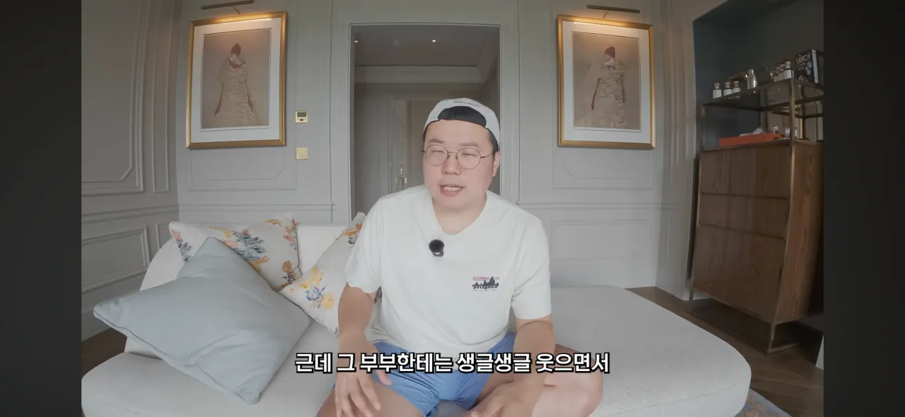 영국 초고가 호텔에서 인종차별 당한 여행유튜버 (20)