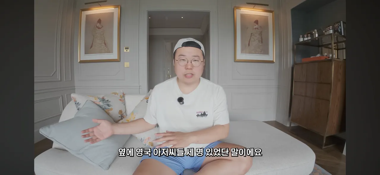 영국 초고가 호텔에서 인종차별 당한 여행유튜버 (25)