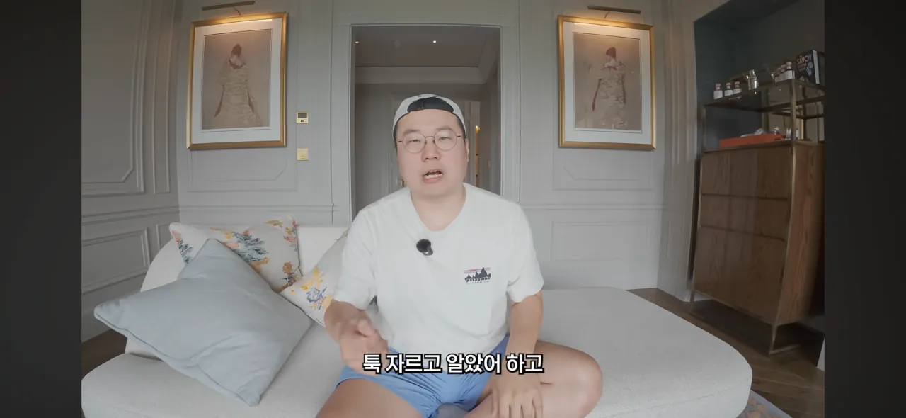 영국 초고가 호텔에서 인종차별 당한 여행유튜버 (33)