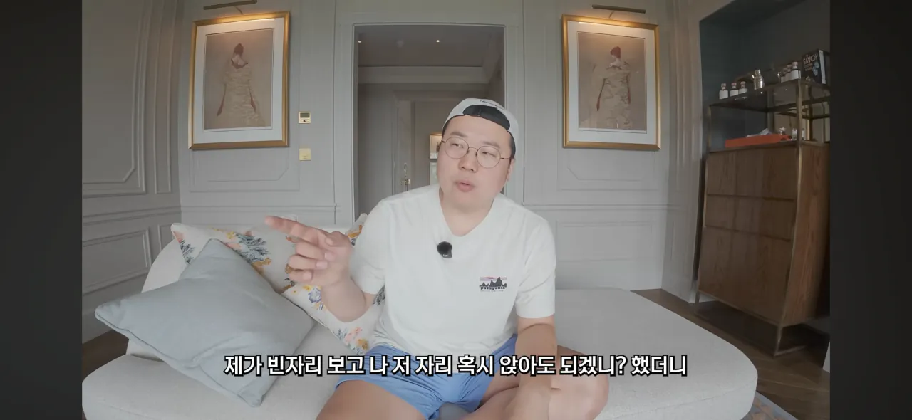 영국 초고가 호텔에서 인종차별 당한 여행유튜버 (12)