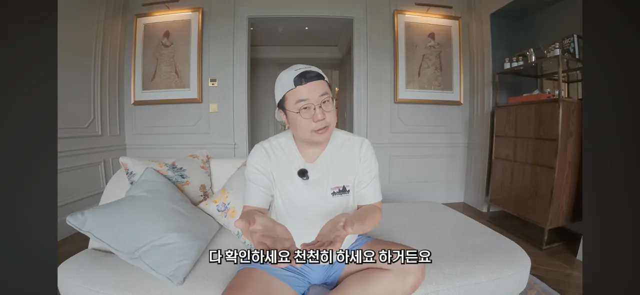 영국 초고가 호텔에서 인종차별 당한 여행유튜버 (49)