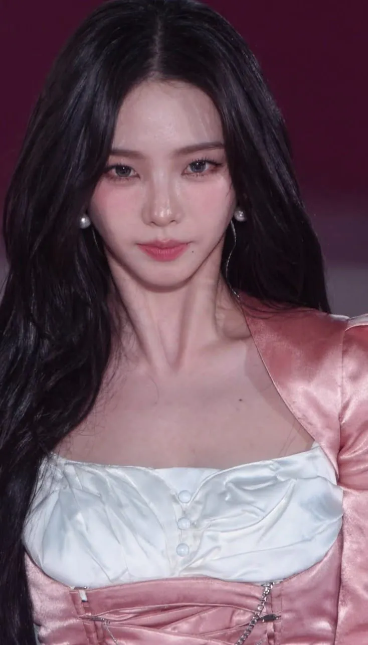 카리나 귀여운 모습.jpg (2)
