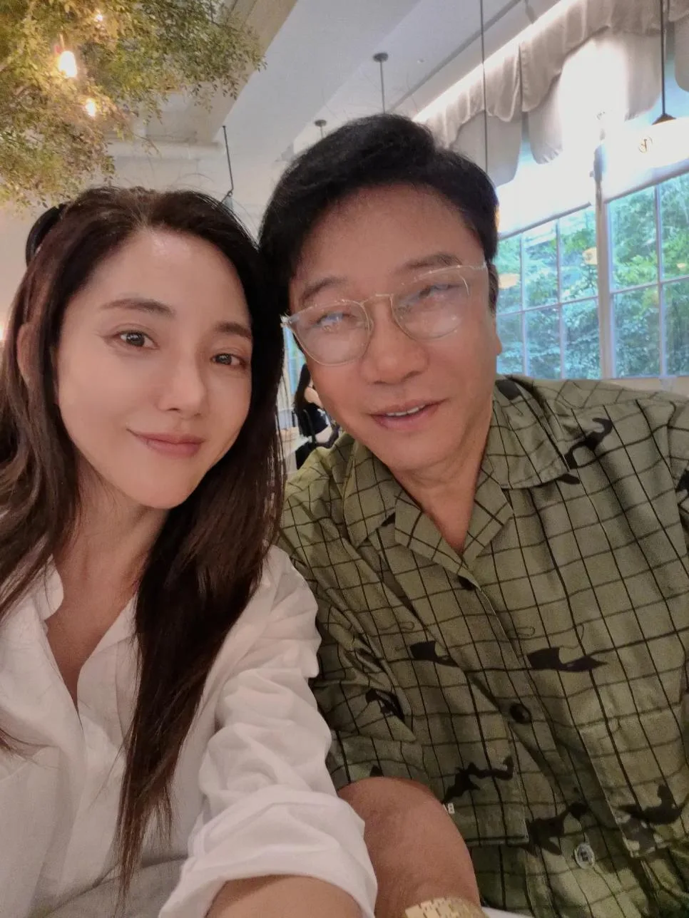 이수만 근황 (with 바다) (8)