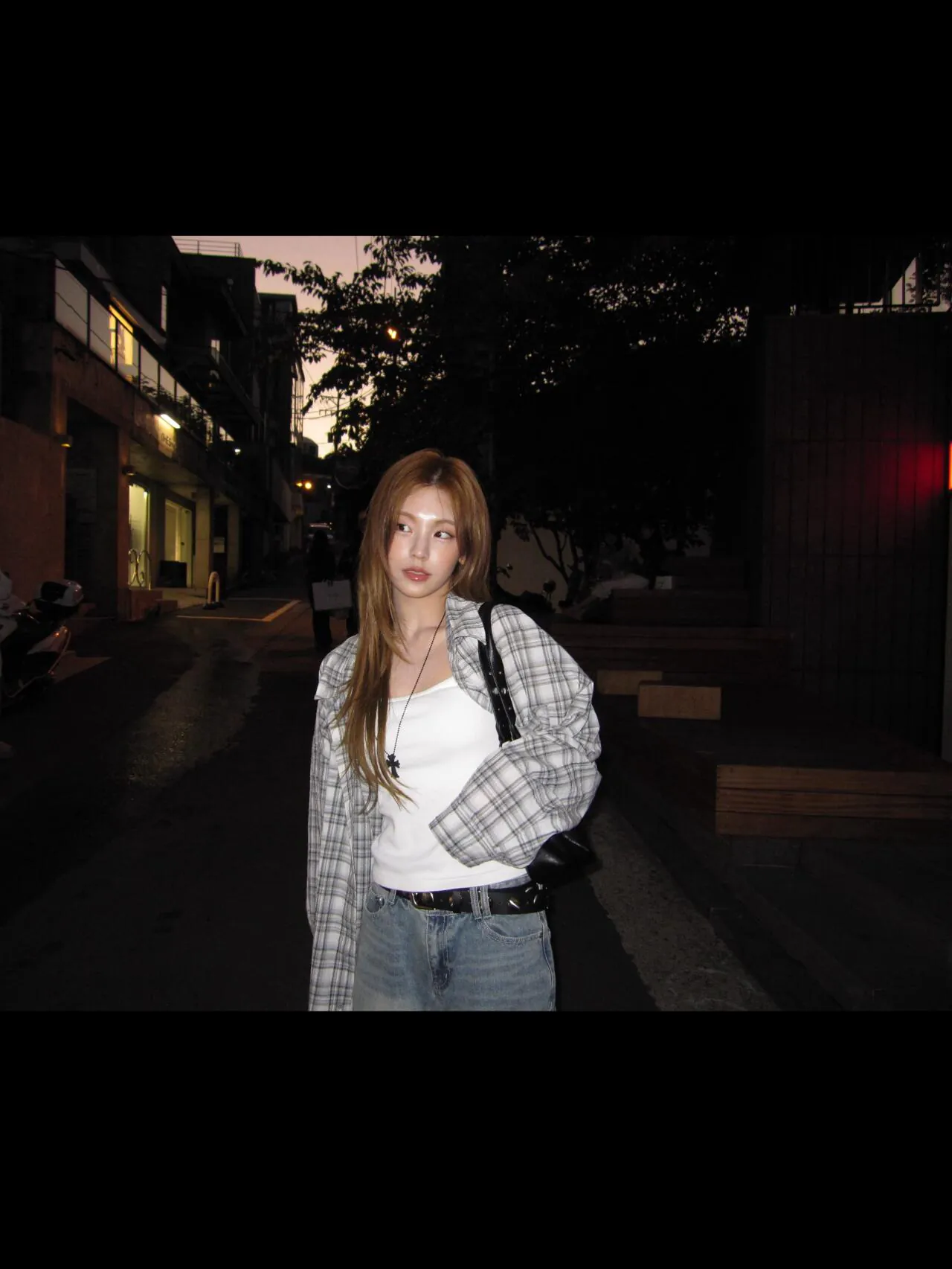 여친짤 같은 ITZY 예지 인스타 업로드 (2)