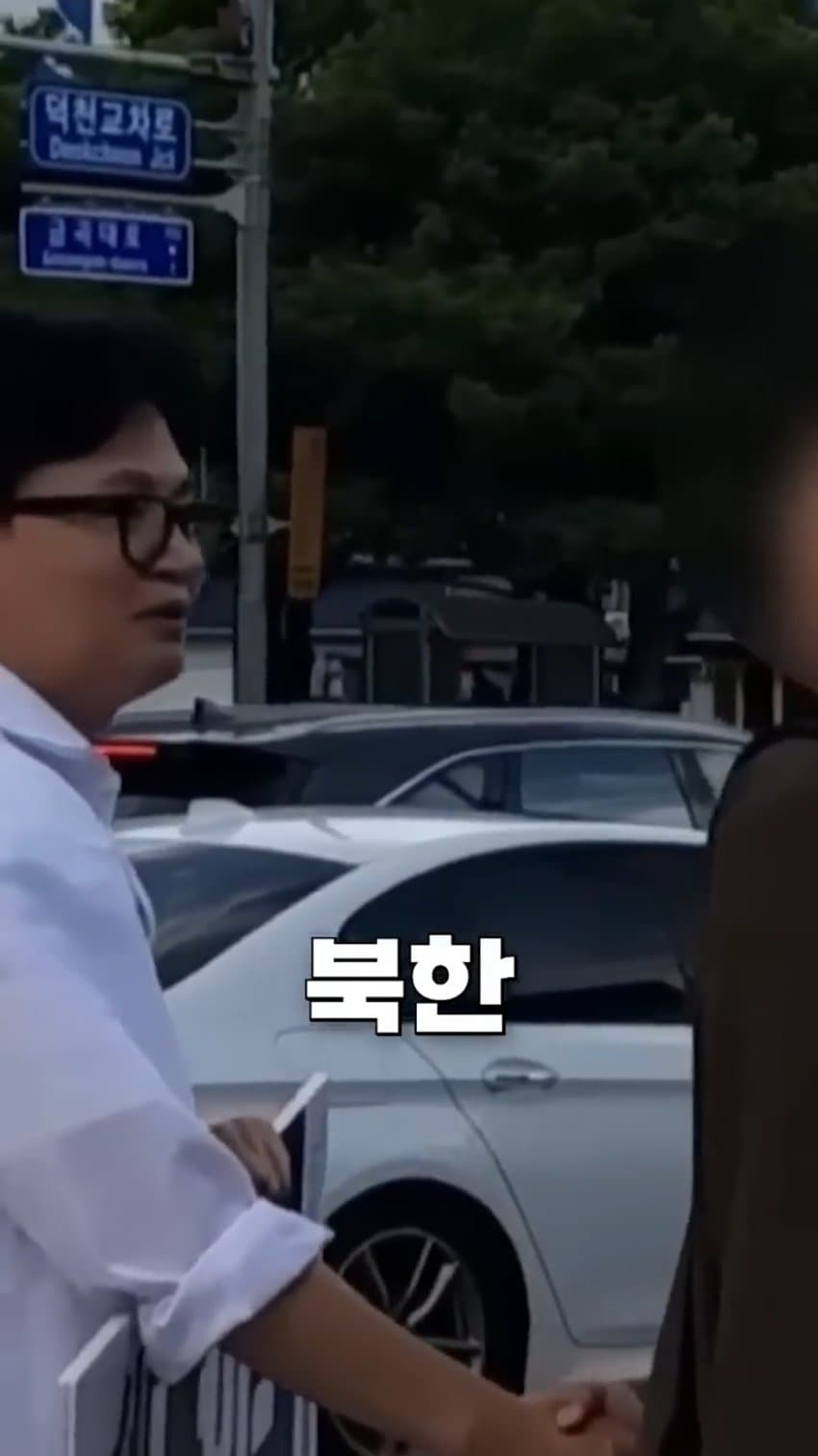 후보별 대한민국 주적 답변 (29)