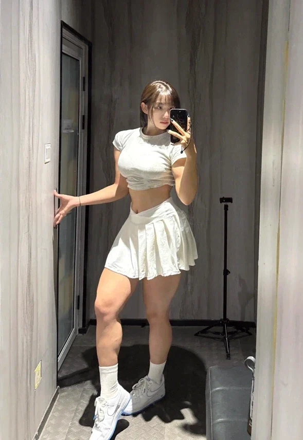 남자가 안 꼬인다는 몸매 (3)