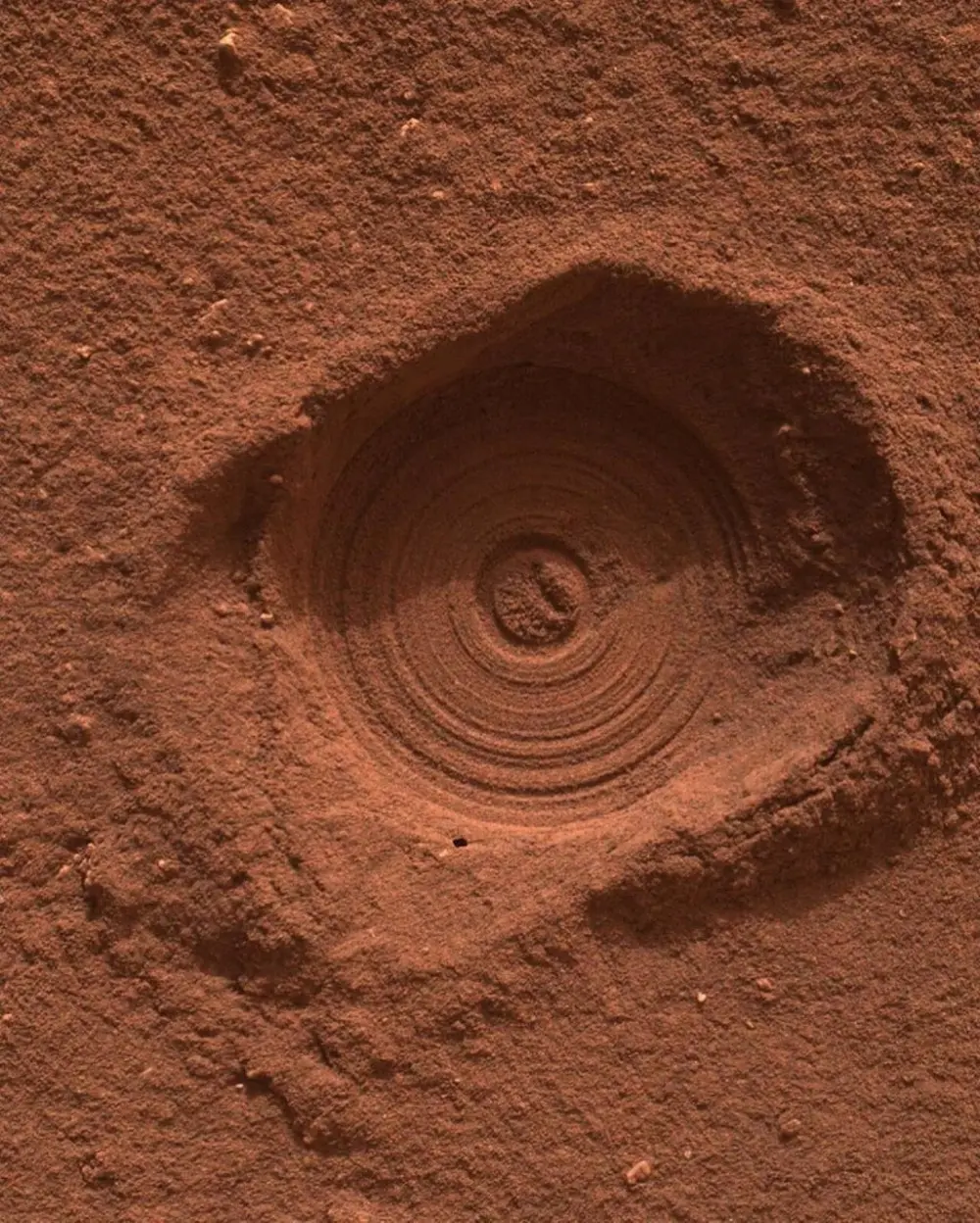 NASA가 공개한 가장 최근 화성 표면 고화질 사진 (6)
