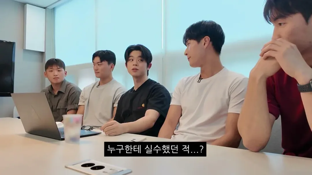 해병대 기수열외 훈련열외 댓글 해명하는 MC그리. (46)