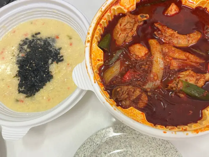 위꼴 엽기 닭볶음탕 (4)