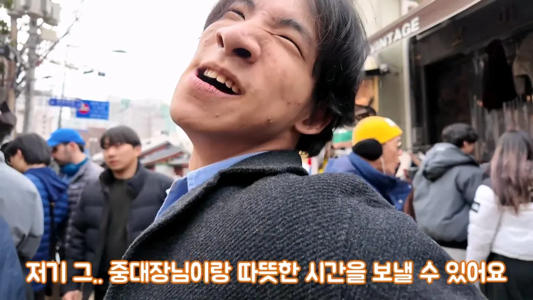 엄마가 명품 옷만 사줬다는 만능발 (21)