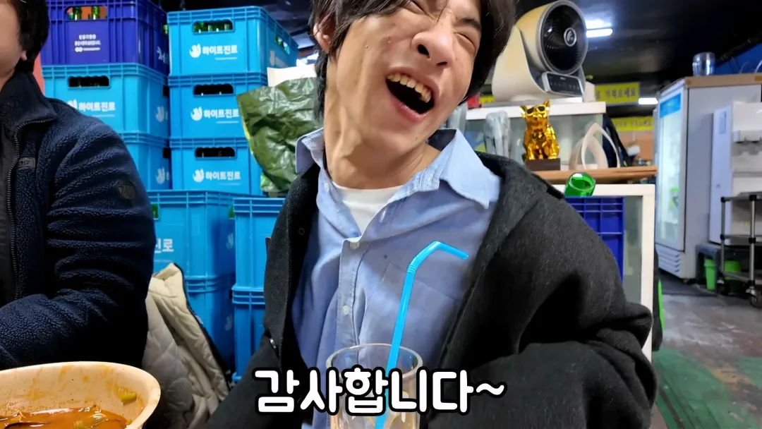 엄마가 명품 옷만 사줬다는 만능발 (6)