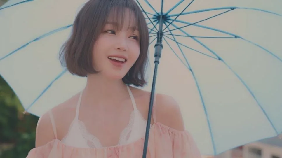 단발머리 한 84년생 남규리 비주얼 (4)