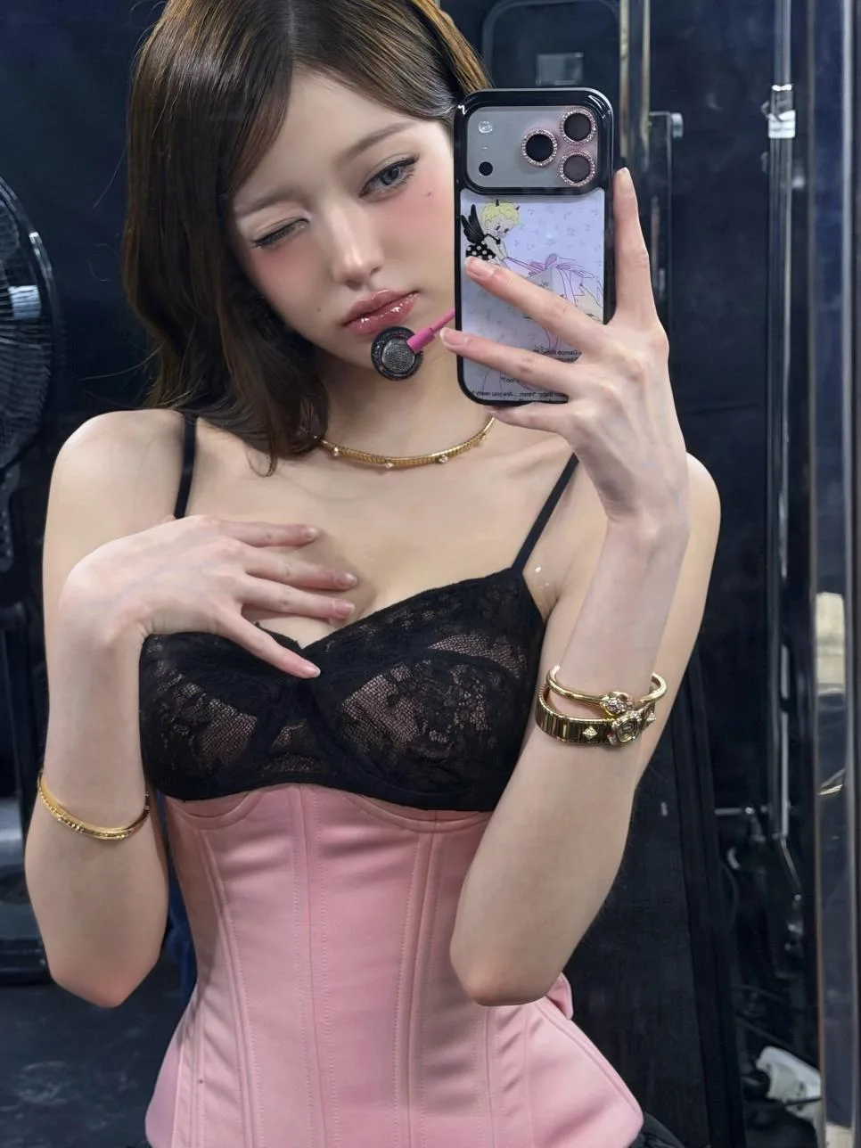 인스타) 장원영 콘서트 백스테이지 (22)