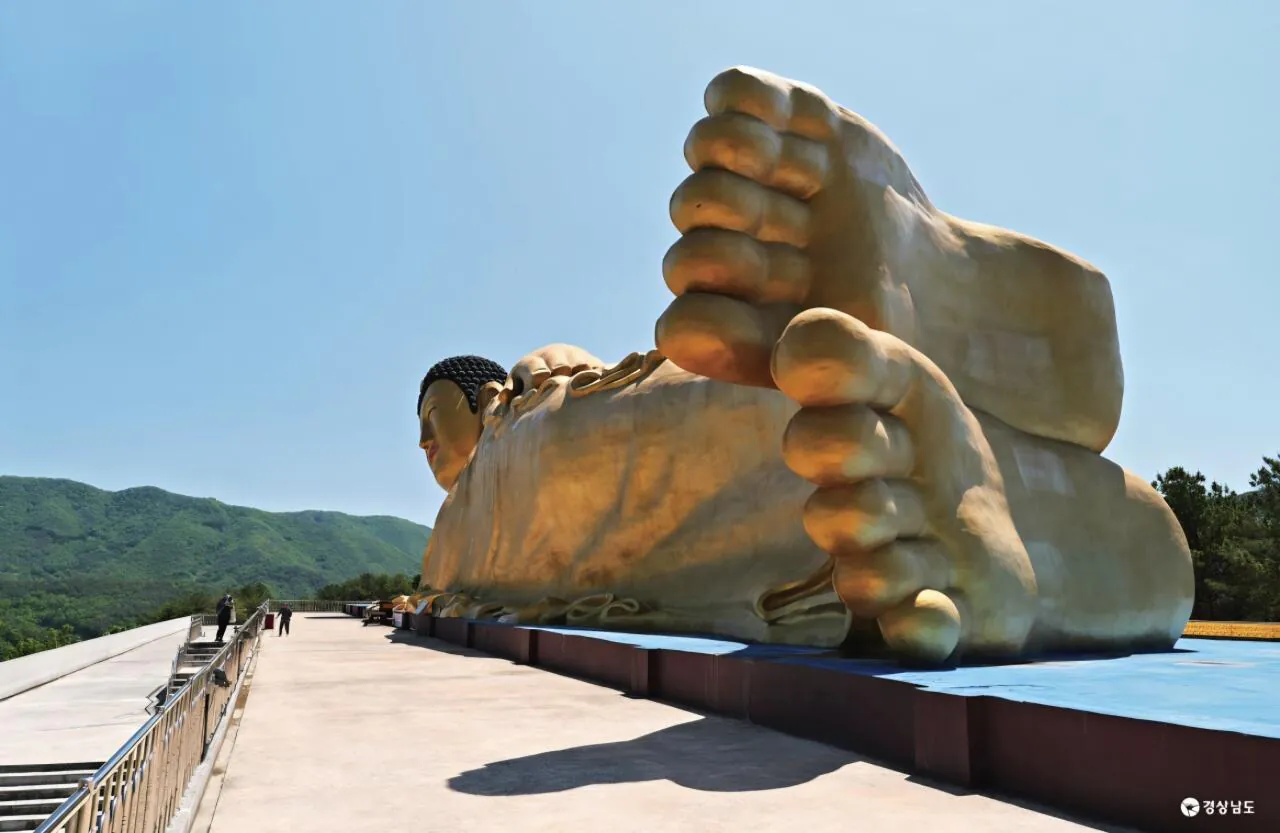 한국에 있는 세계 최대규모의 불상 (3)