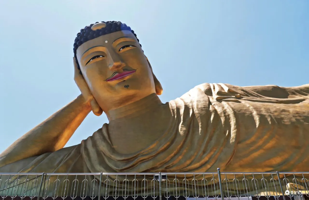 한국에 있는 세계 최대규모의 불상 (4)