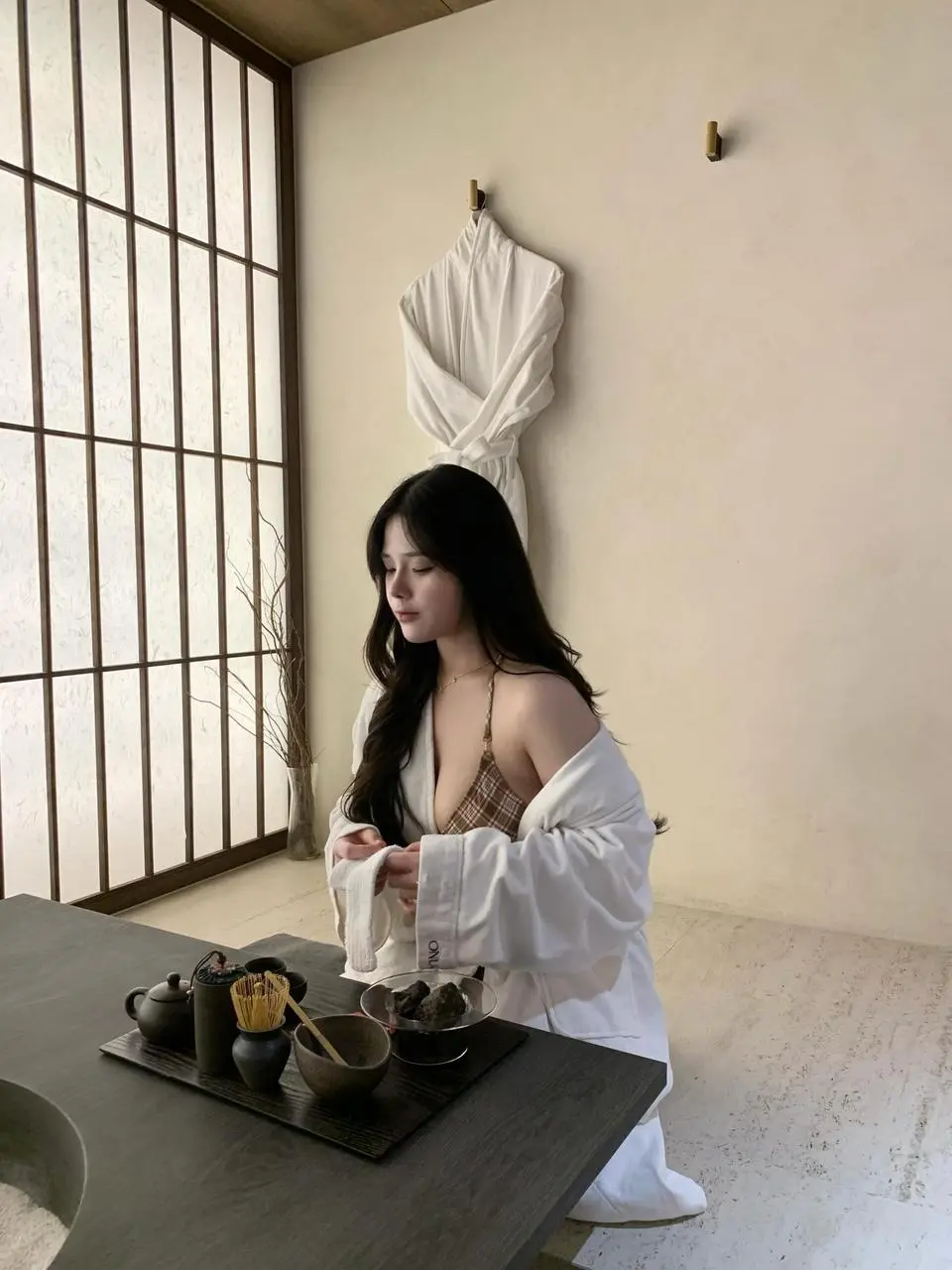 2004년생 육덕 처자 (2)