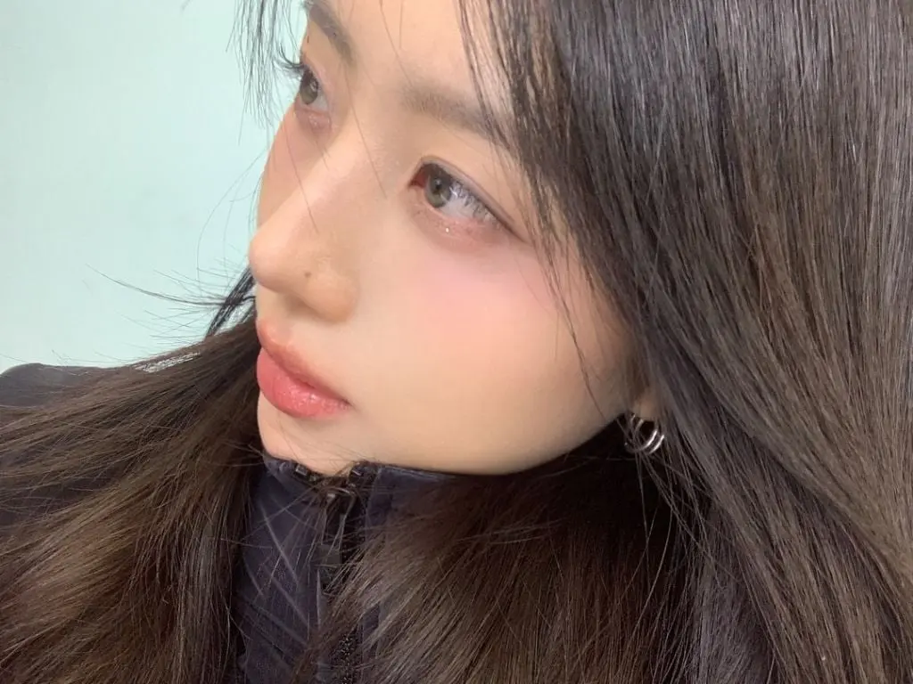 예쁘고 몸매 좋은 서흔 (6)