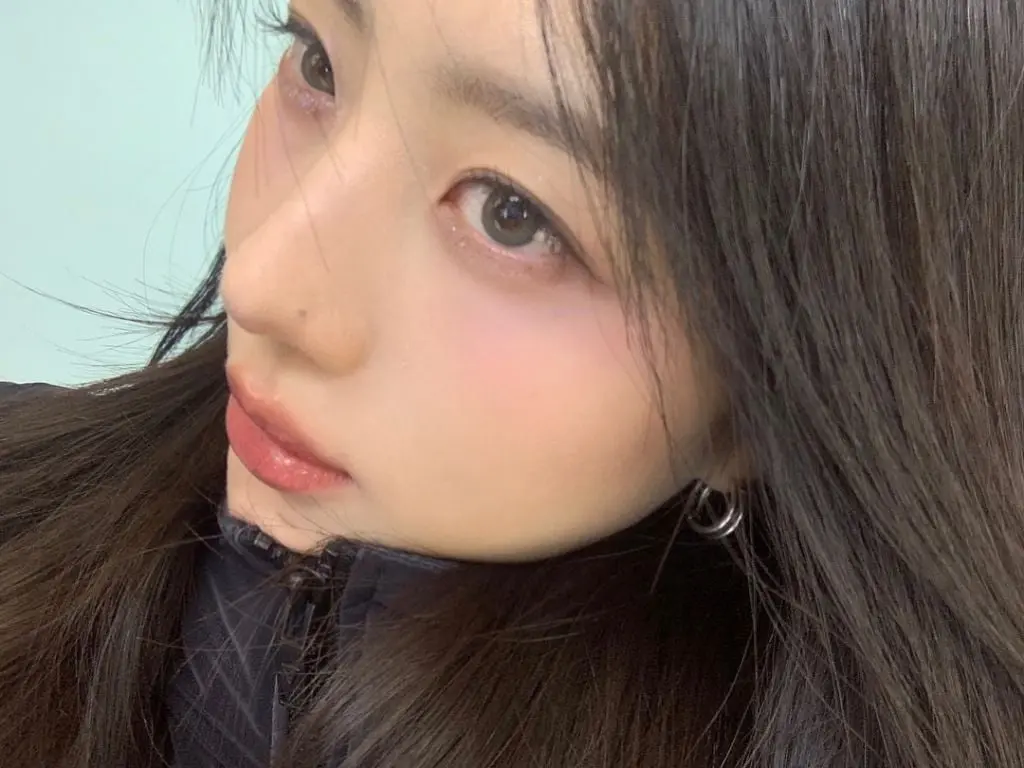예쁘고 몸매 좋은 서흔 (7)