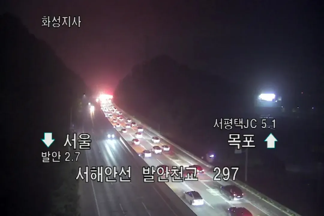 '추석 연휴 시작' 오늘 새벽 고속도로 (2)