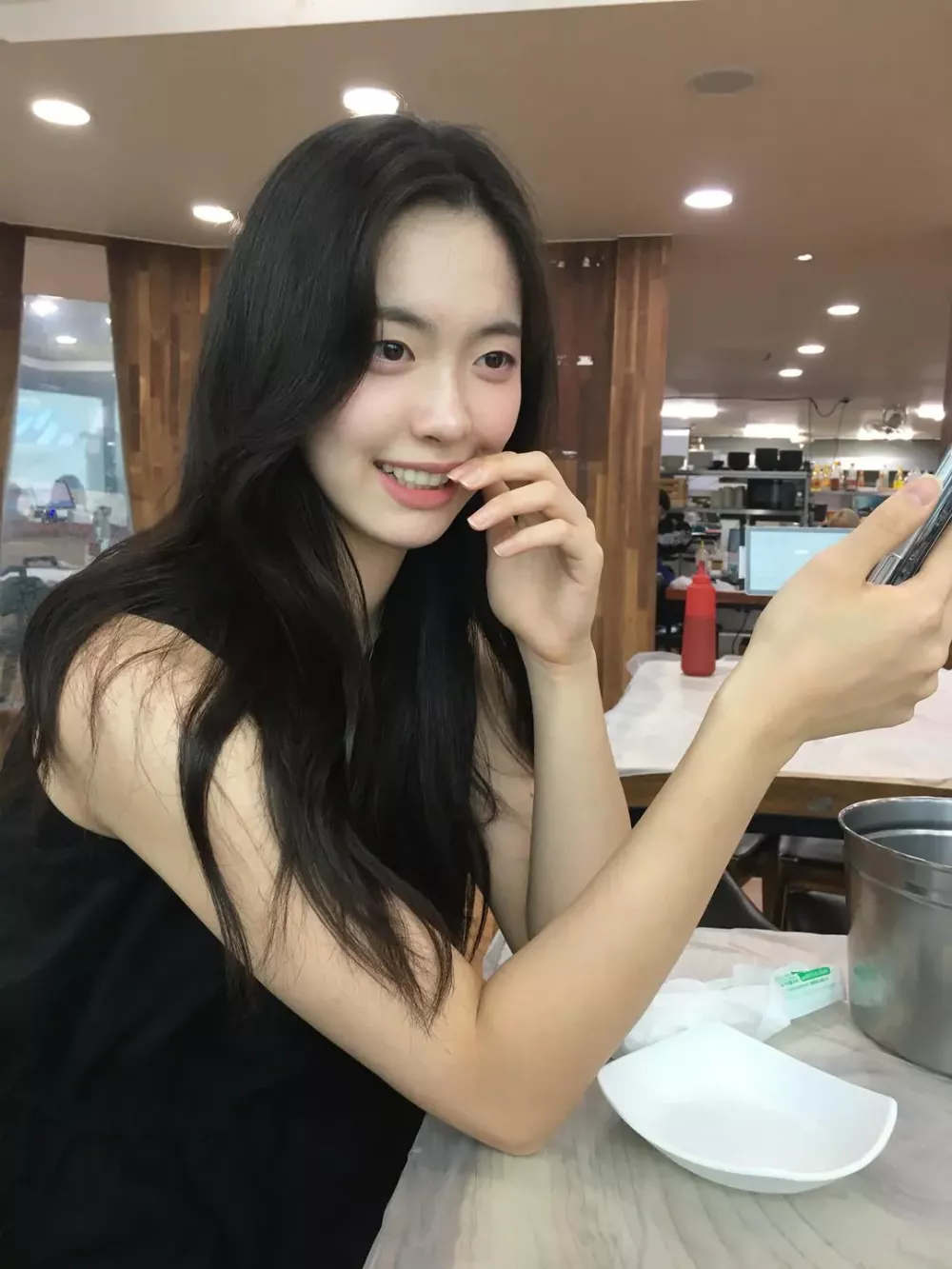 여자농구 금메달 리스트의 사복 패션 (4)