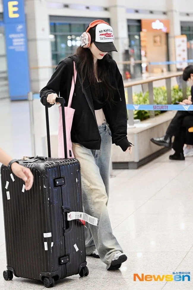 오늘자 한소희 근황.jpg (2)