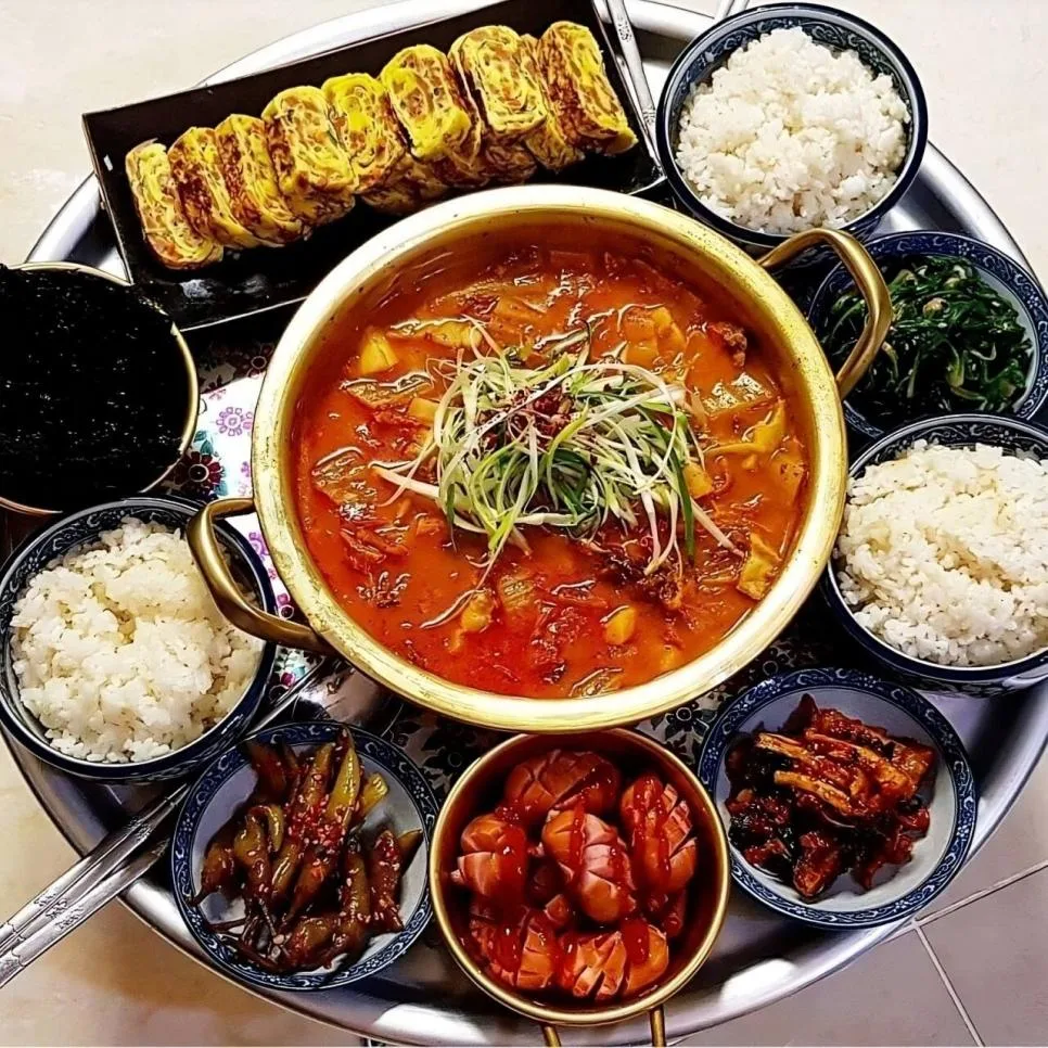한국인들은 호불호 거의 없는 밥상 (2)
