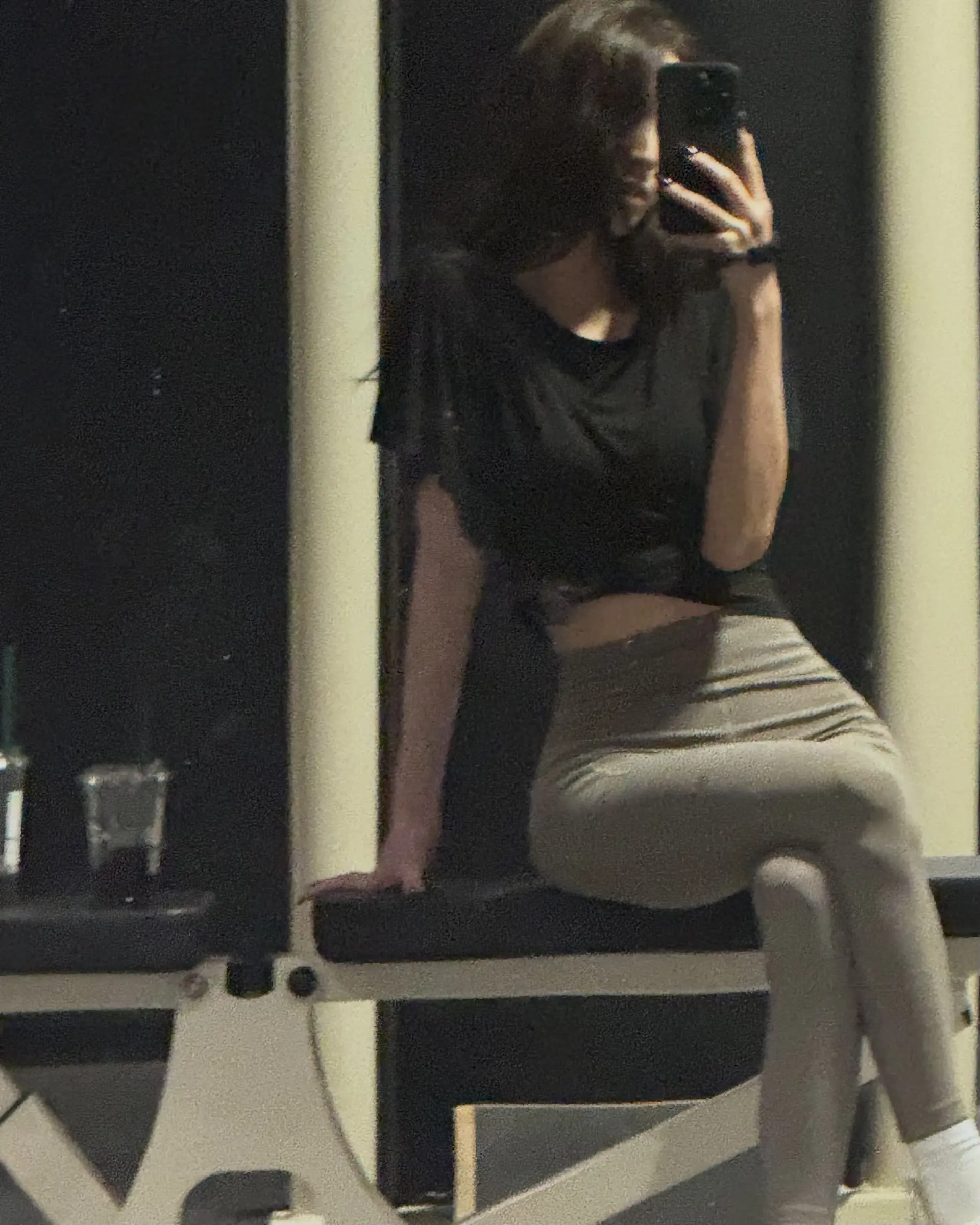 인플루언서 스타일로 사진 찍은 유나 (4)