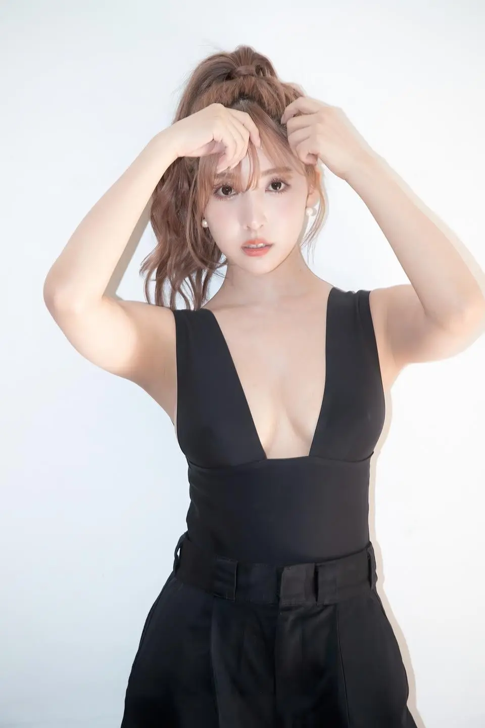 미카미 유아 화보 (2)