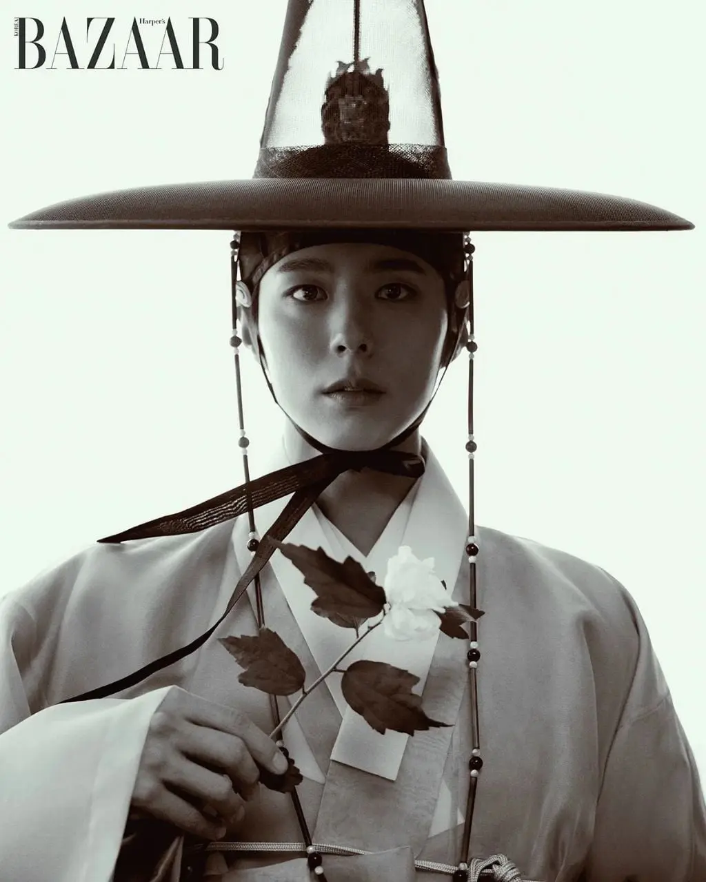 사진작가피셜 한복뽕 차서 그냥 다 올렸다는 레전드 화보 (24)