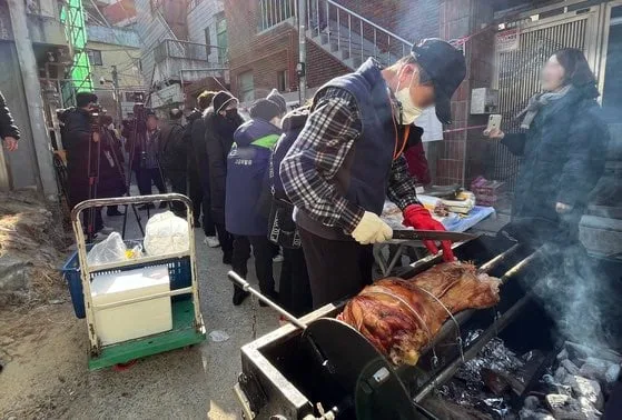 프랑스 시위로 인하여 뜬금없이 무슬림 차별로 전세계인들에게 칭찬받고 있는 한국 근황 (3)