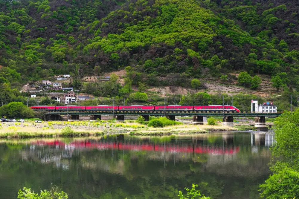 2026년 철도사진공모전 입선작 (14)