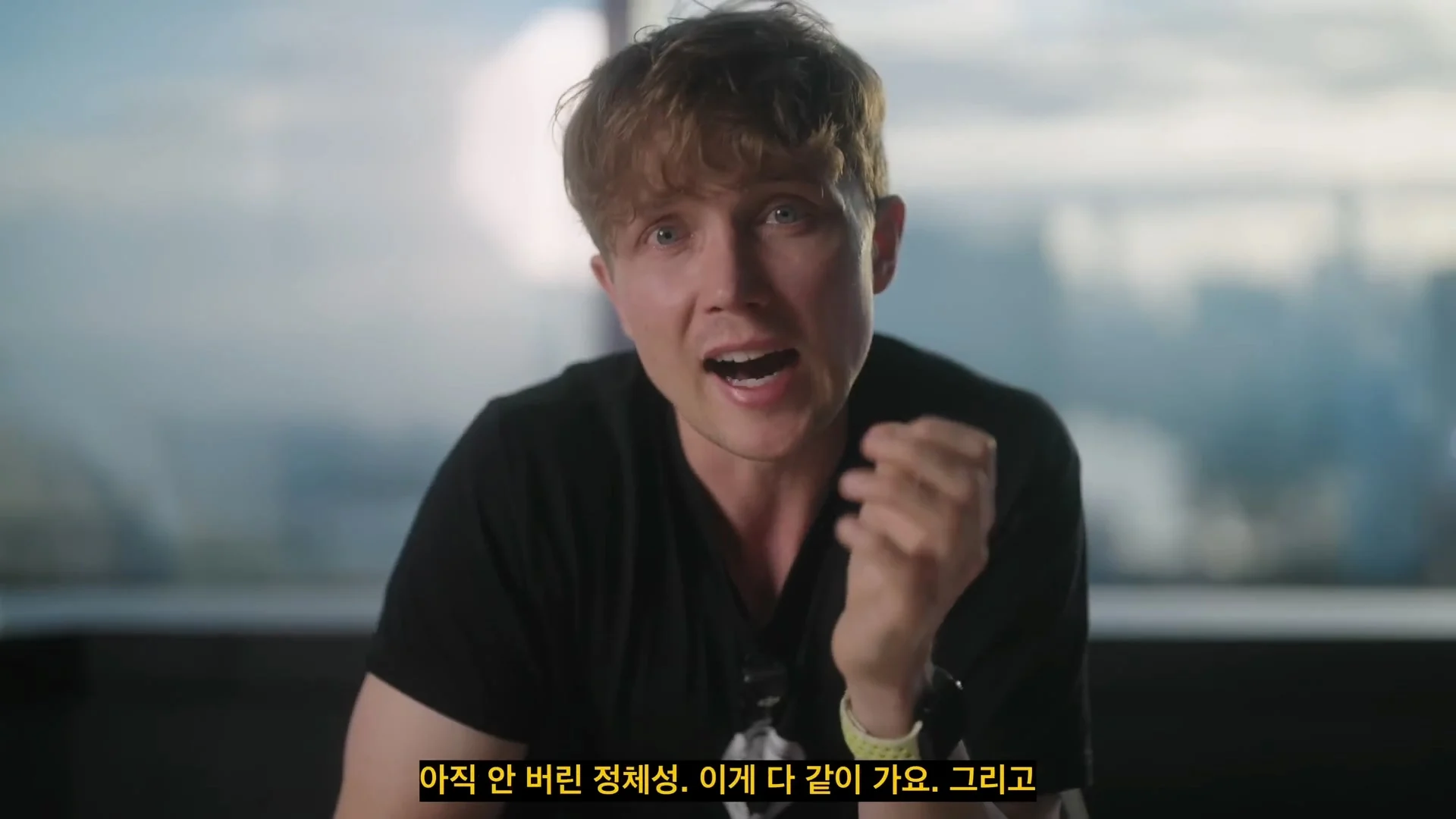 외국인들이 한국 오면 못 떠나는 이유 (23)