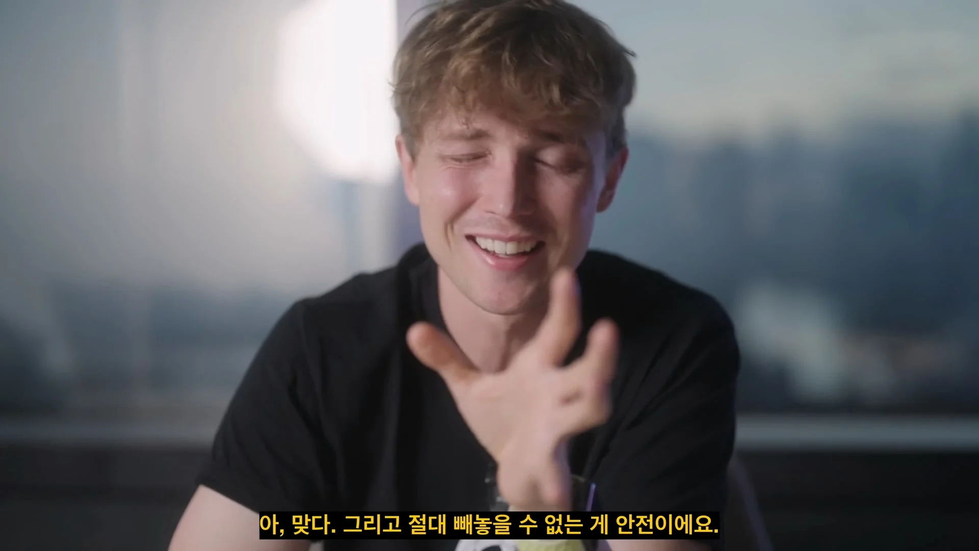 외국인들이 한국 오면 못 떠나는 이유 (5)