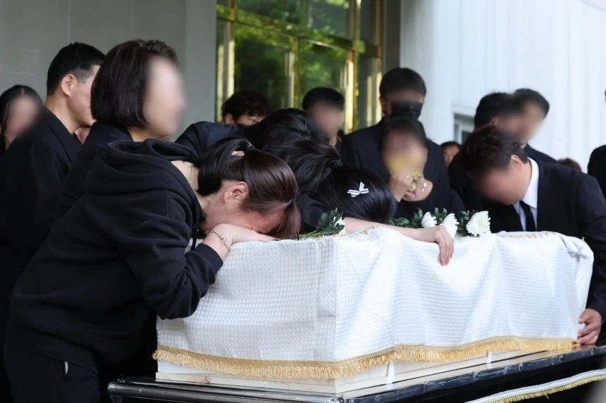 여고생 살해범, 식칼 소지한테 이틀전부터 대상 물색 (4)