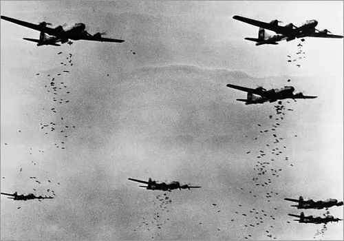 [고전무기 전투기 10] 일본을 끝장낸 폭격기 B-29 (6)