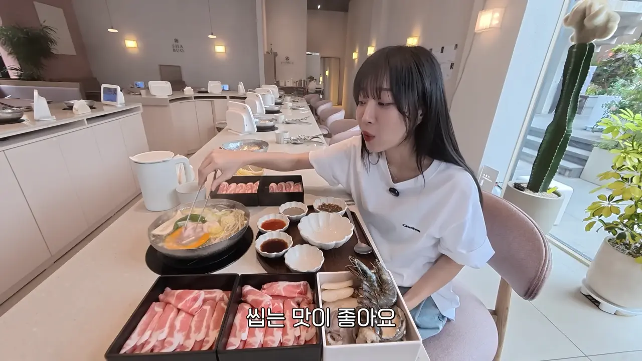 정준하 가게에 등판한 쯔양 (14)