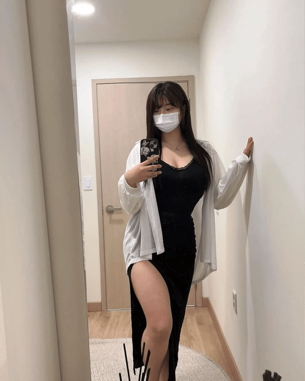 키 170에 75 I컵이 딱 붙는 옷만 입는 이유 (4)