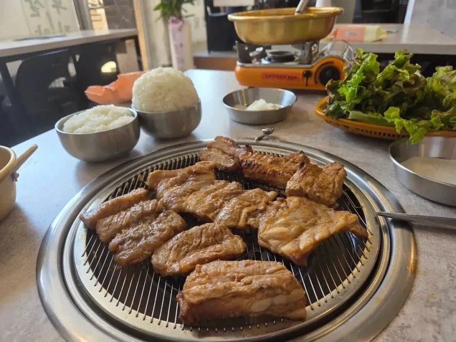 어느 식당의 머슴밥과 마님밥 (2)