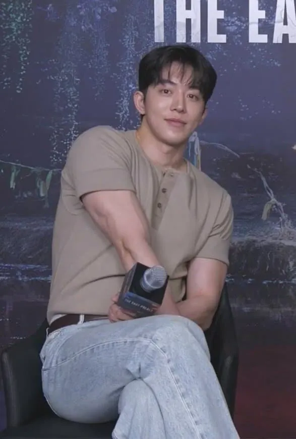 남주혁 유병재 옆에 미친피지컬 (9)