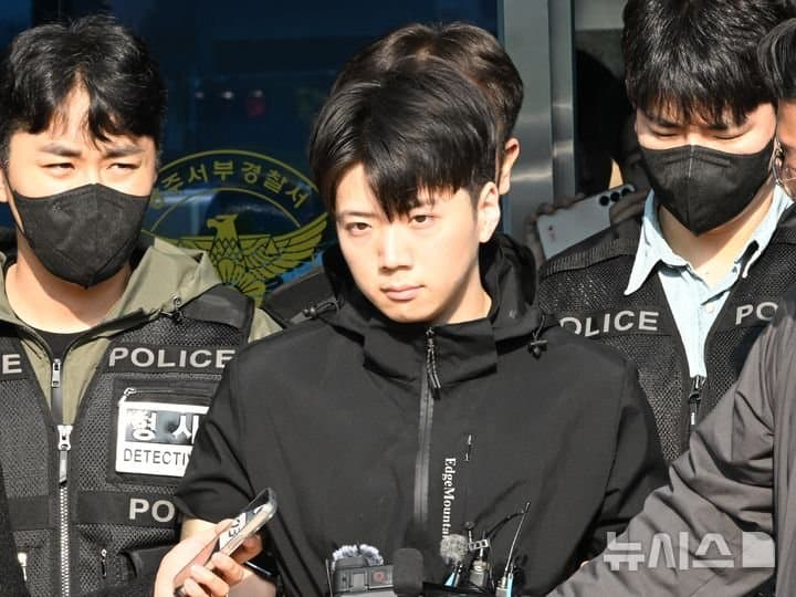 여초에서 난리라는 장윤기 실물 (2)
