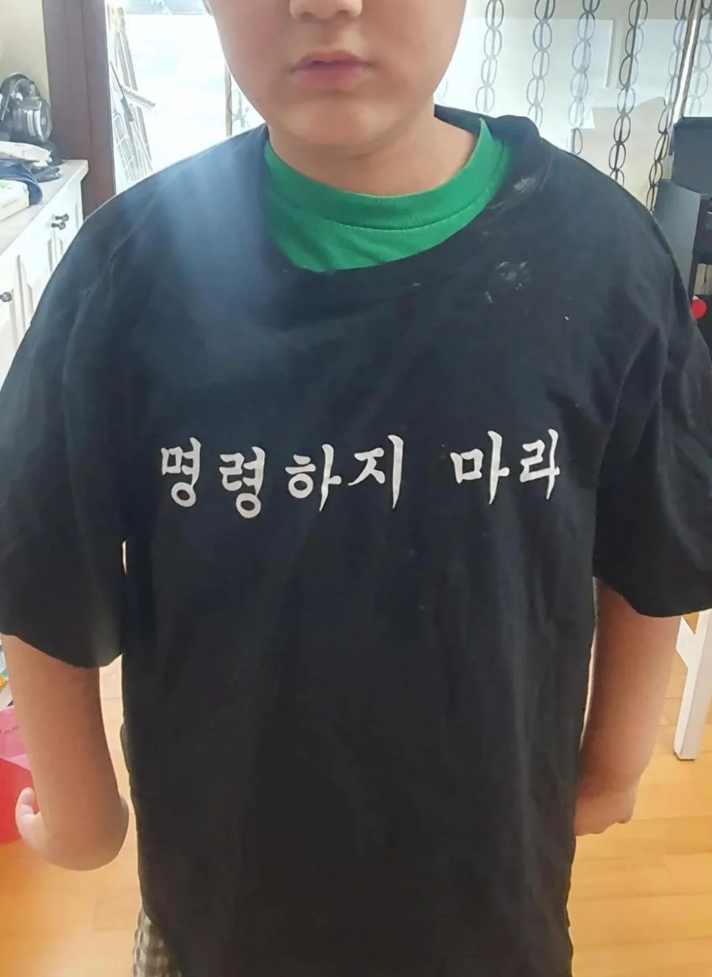 요즘 초딩들 사이에 유행중인 옷 (2)