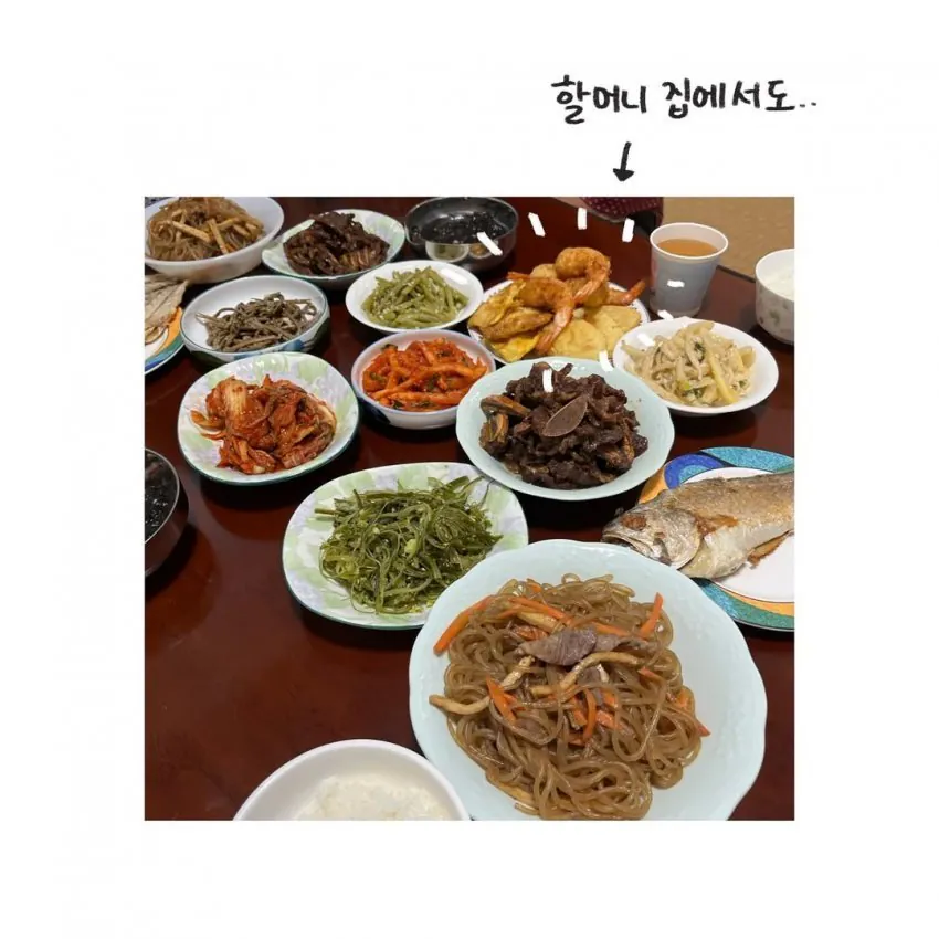 경상도에서만 먹는 명절 음식.manhwa (10)